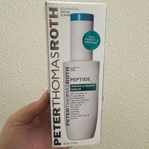 Peter Thomas Roth Peptide 21 Wrinkle Resist Serum - NWT